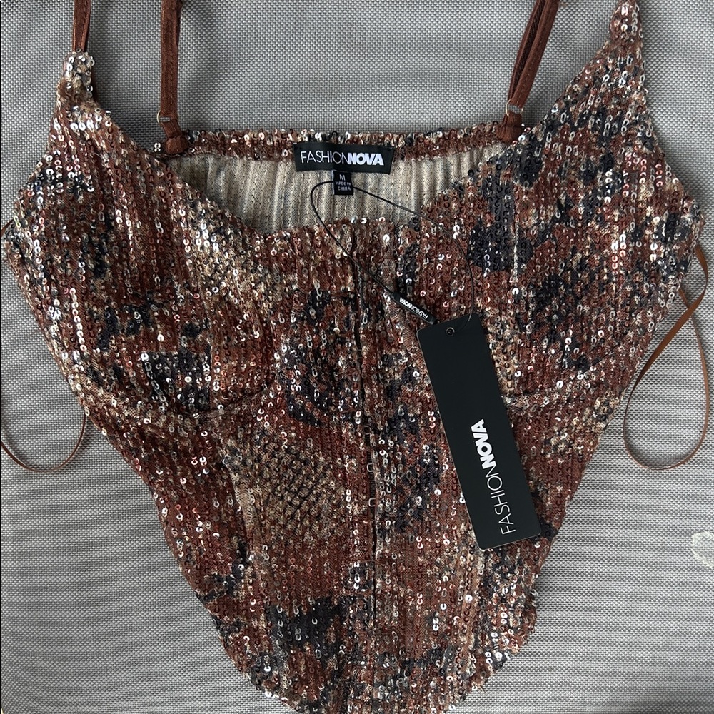 Fashion Nova Glittering Sequin Bodysuit in Brown and Black